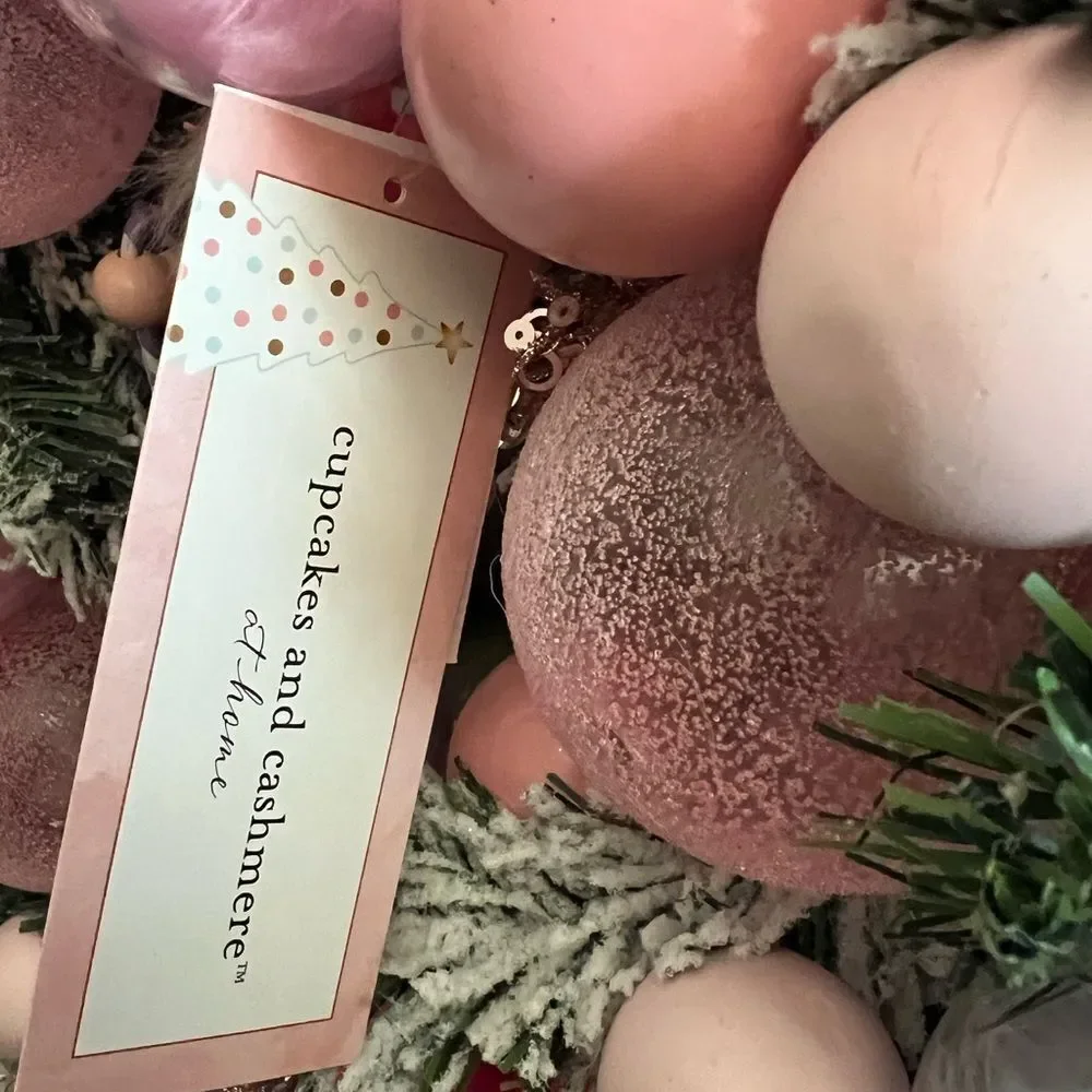 cupcakes & cashmere this listing